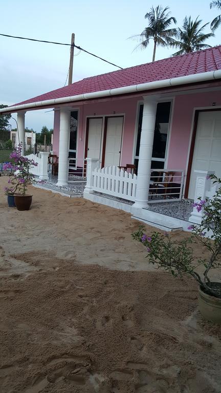 Iz Budget 2 Kampung Kuala Besut ภายนอก รูปภาพ